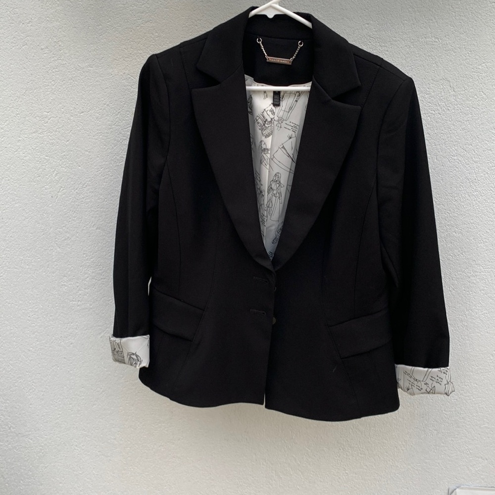 WHITE BLACK BLAZER